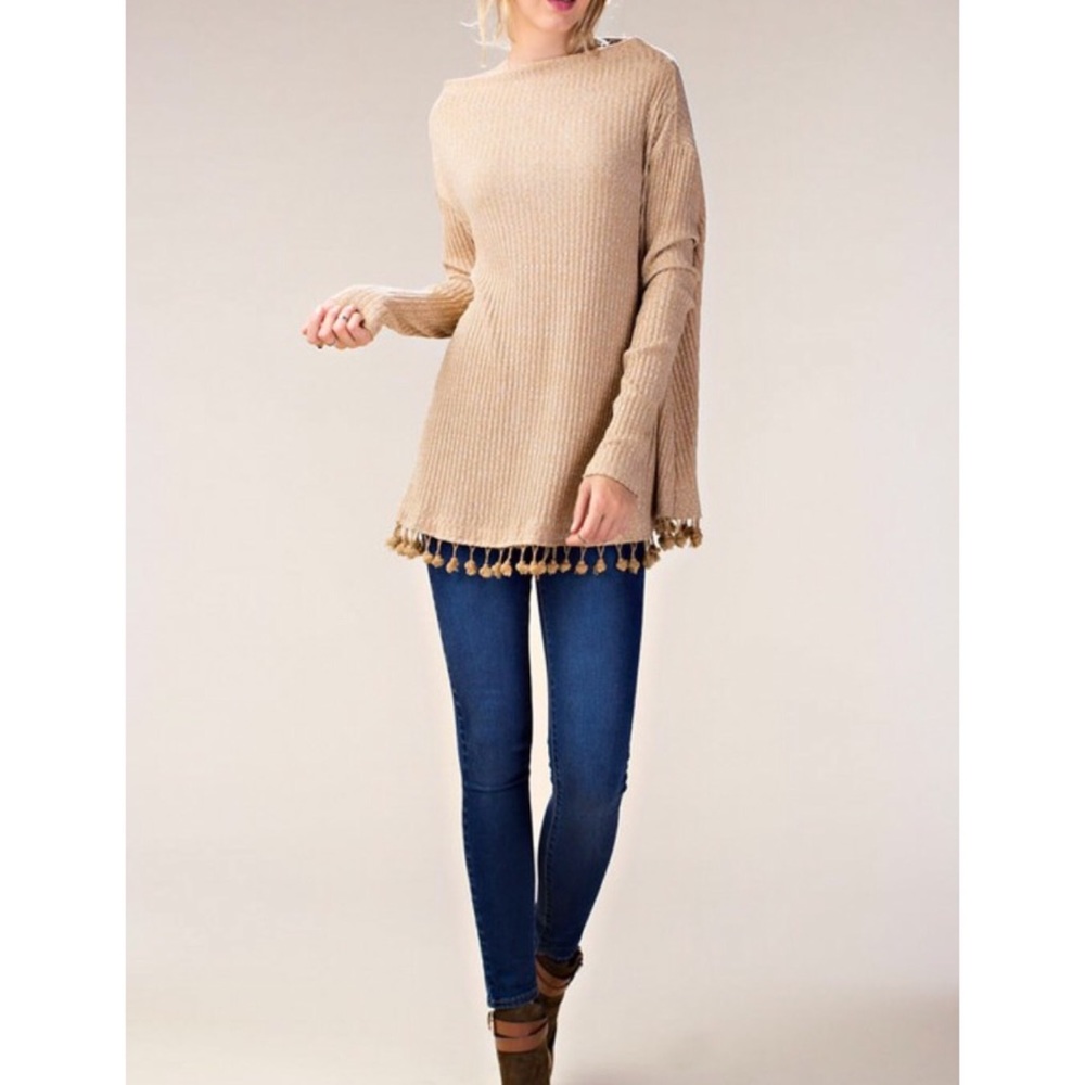 SAND Knit Top Pom Pom Detail COZY - Picture 3 of 6